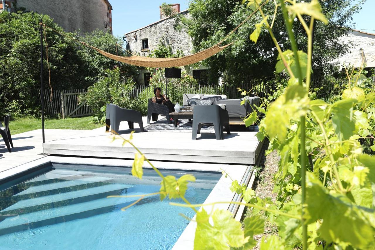 B&B Le Carré 1705 Angoulins-sur-Mer Esterno foto